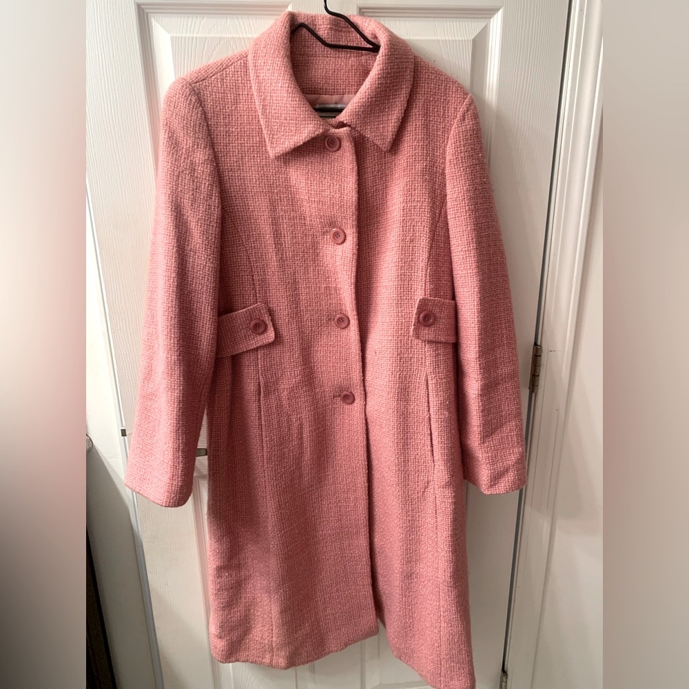 Gorgeous, long, wool winter coat.